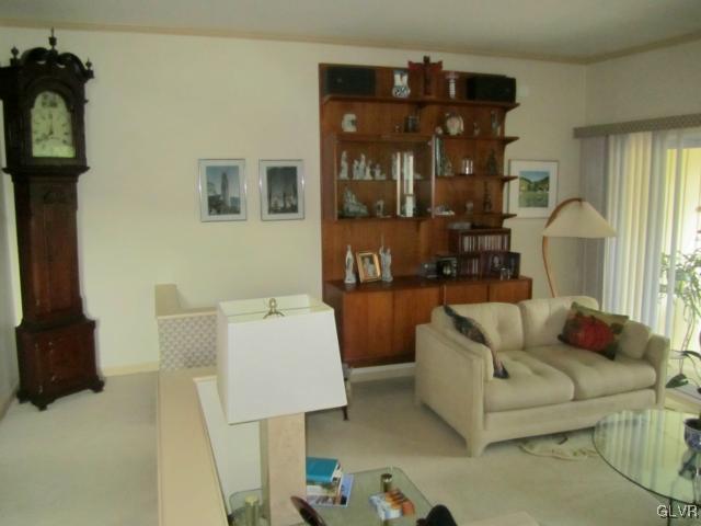 176 Springhouse Road Allentown, PA 18104 - Photo 7 of 23 Gallery Image 7