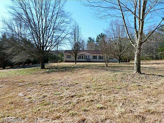 410 Wiley Royal Road Elkin, NC 28621 - Photo 7 of 12 View.