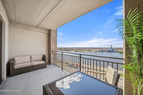 $399,000 | 106 North Water Street, Unit STE 708, Wilmington, NC 28401
