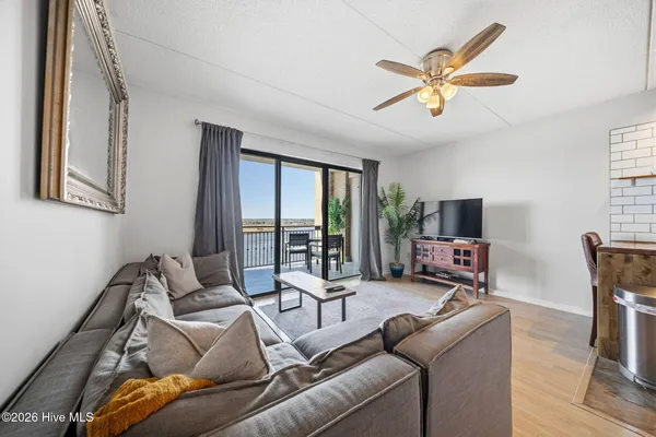 $399,000 | 106 North Water Street, Unit STE 708, Wilmington, NC 28401