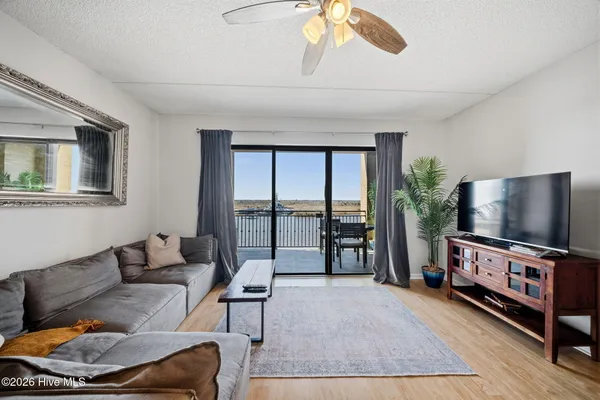 $399,000 | 106 North Water Street, Unit STE 708, Wilmington, NC 28401