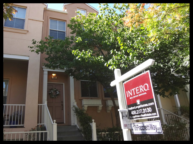 106 Pacchetti Way Mountain View, CA 94040 - Photo 1 of 10