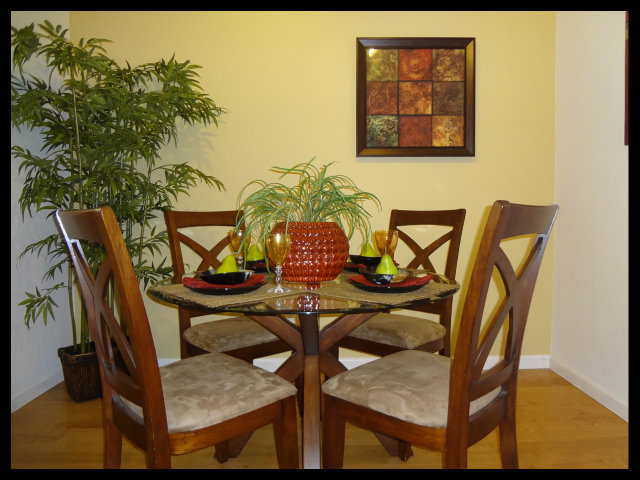 106 Pacchetti Way Mountain View, CA 94040 - Photo 3 of 10