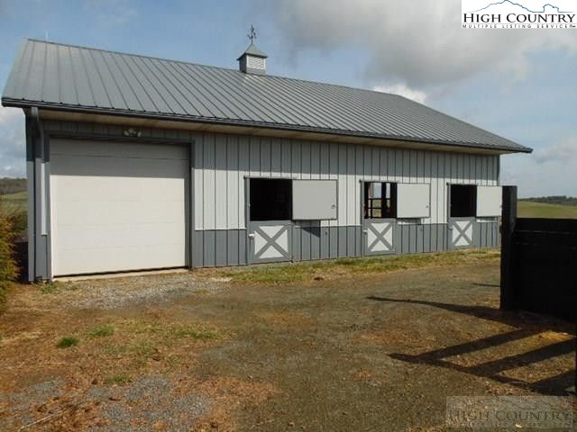 570 Edwards Road Ennice, NC 28623 - Photo 17 of 27