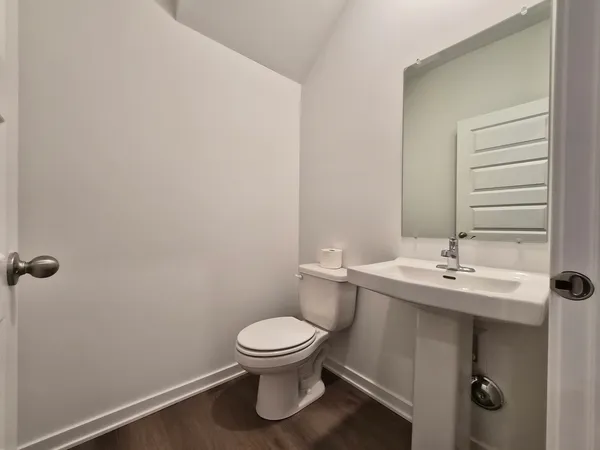 $2,600 | 2268 Barbera Drive, Unit 2268, Oswego, IL 60543