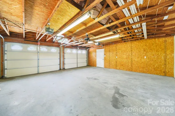 a view of a garage