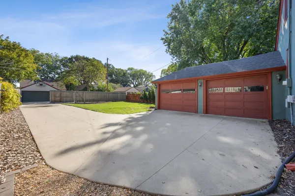 $390,000 | 1349 4th Street North, Fargo, ND 58102