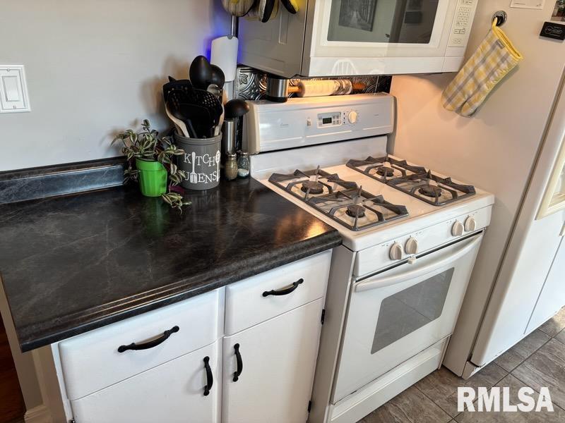 2425 South State Street Springfield, IL 62704 - Photo 20 of 39 Gallery Image 20