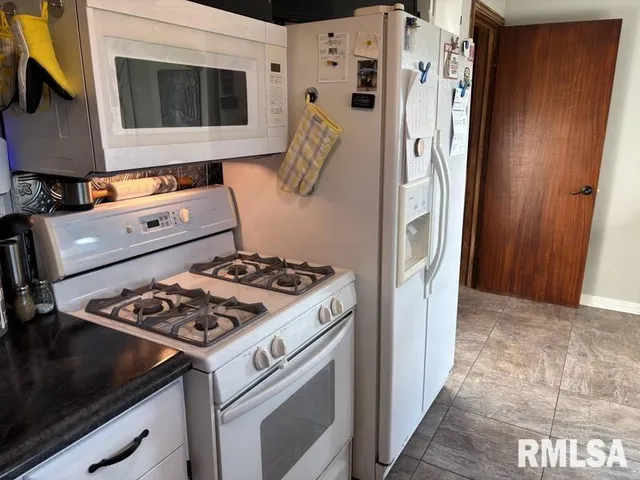 $174,900 | 2425 South State Street, Springfield, IL 62704