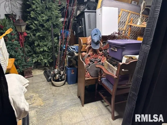 $174,900 | 2425 South State Street, Springfield, IL 62704