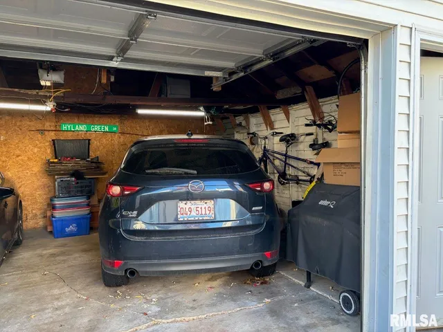 $174,900 | 2425 South State Street, Springfield, IL 62704