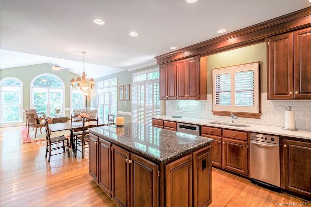 1624 Hugh Forest Road Charlotte, NC 28270 - Photo 12 of 31 Gallery Image 12
