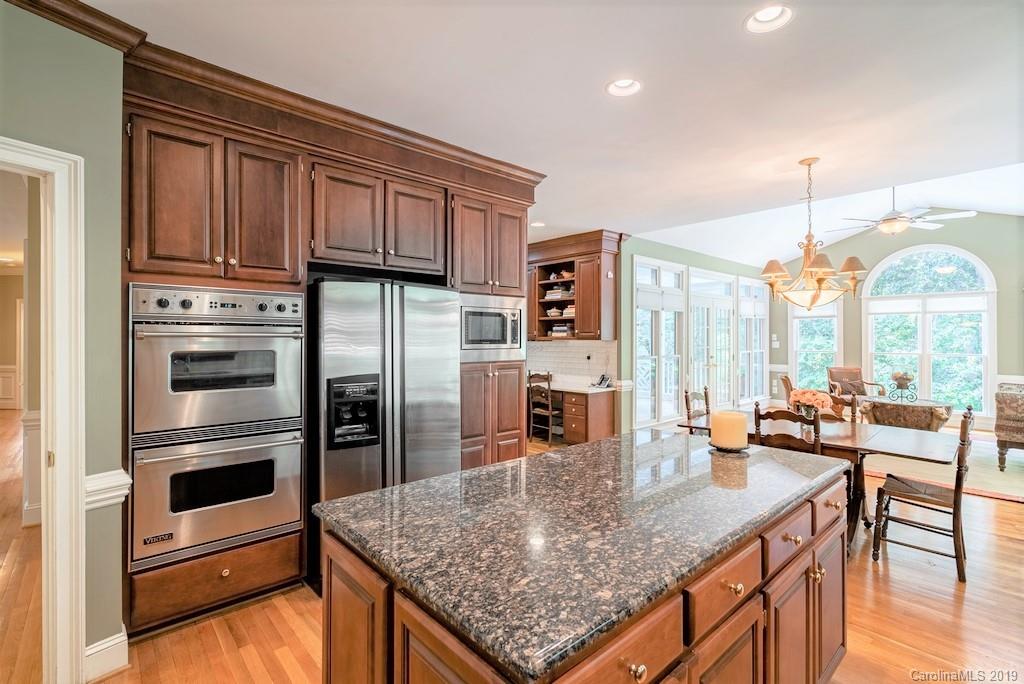 1624 Hugh Forest Road Charlotte, NC 28270 - Photo 13 of 31 Gallery Image 13