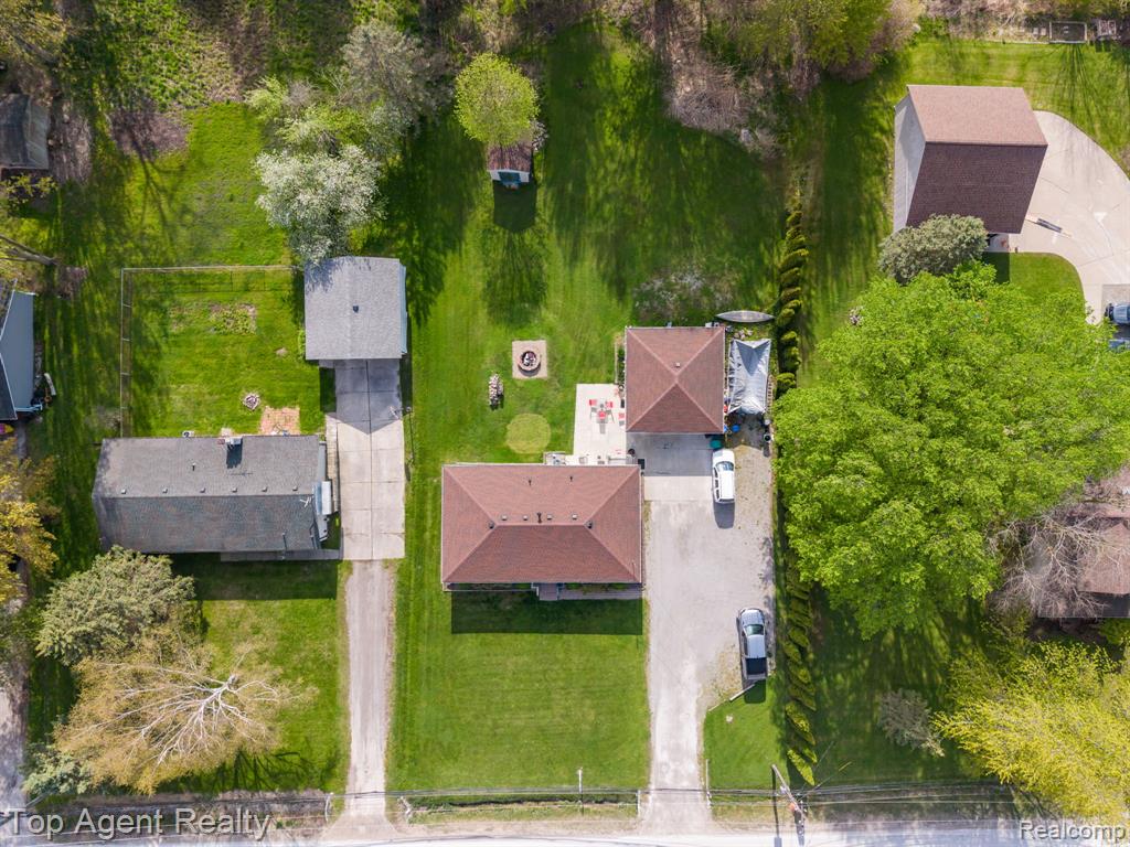 54951 Ridge Road New Baltimore, MI 48047 - Photo 52 of 58 Gallery Image 52