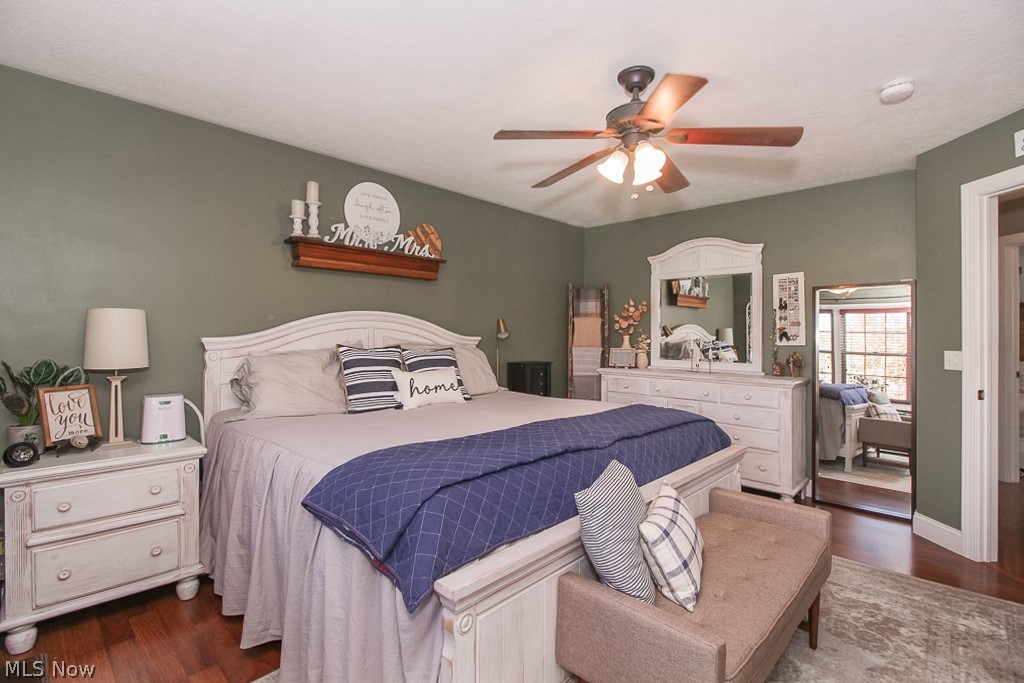 43440 Russia Road Elyria, OH 44035 - Photo 17 of 35 Master is spacious and welcoming!