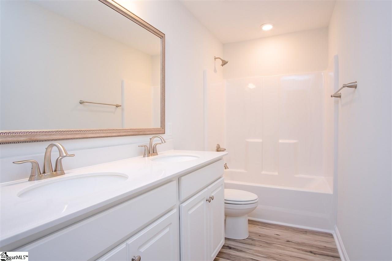 26 Alkanet Way Greenville, SC 29607 - Photo 15 of 34 Gallery Image 15