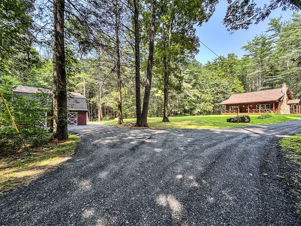 21 Brooks Pond Cross Road Spencer, MA 01562 - Photo 2 of 24 Gallery Image 2