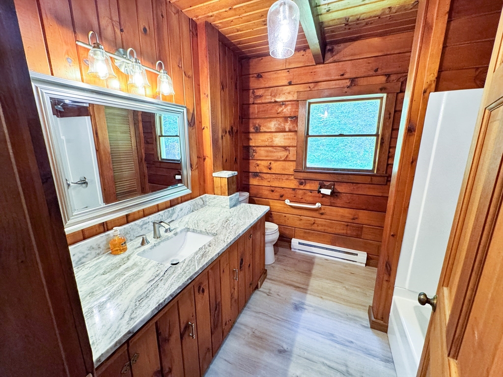 21 Brooks Pond Cross Road Spencer, MA 01562 - Photo 10 of 24 Gallery Image 10