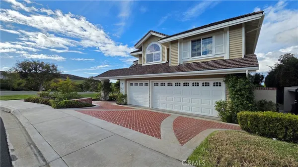 $12,000 | 8 Miranda, Irvine, CA 92603