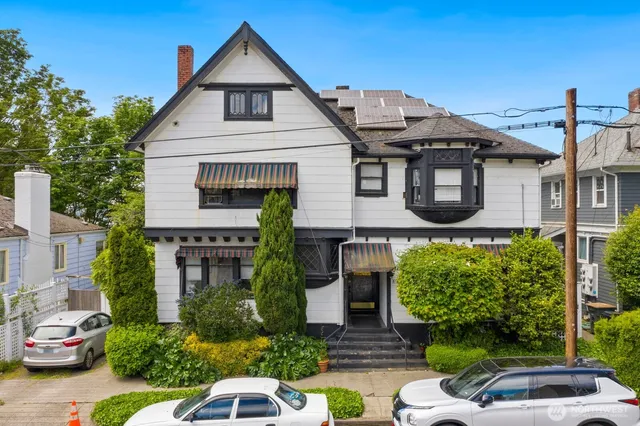 $1,774,850 | 1745 12th Avenue South, Unit 1 4, Seattle, WA 98144