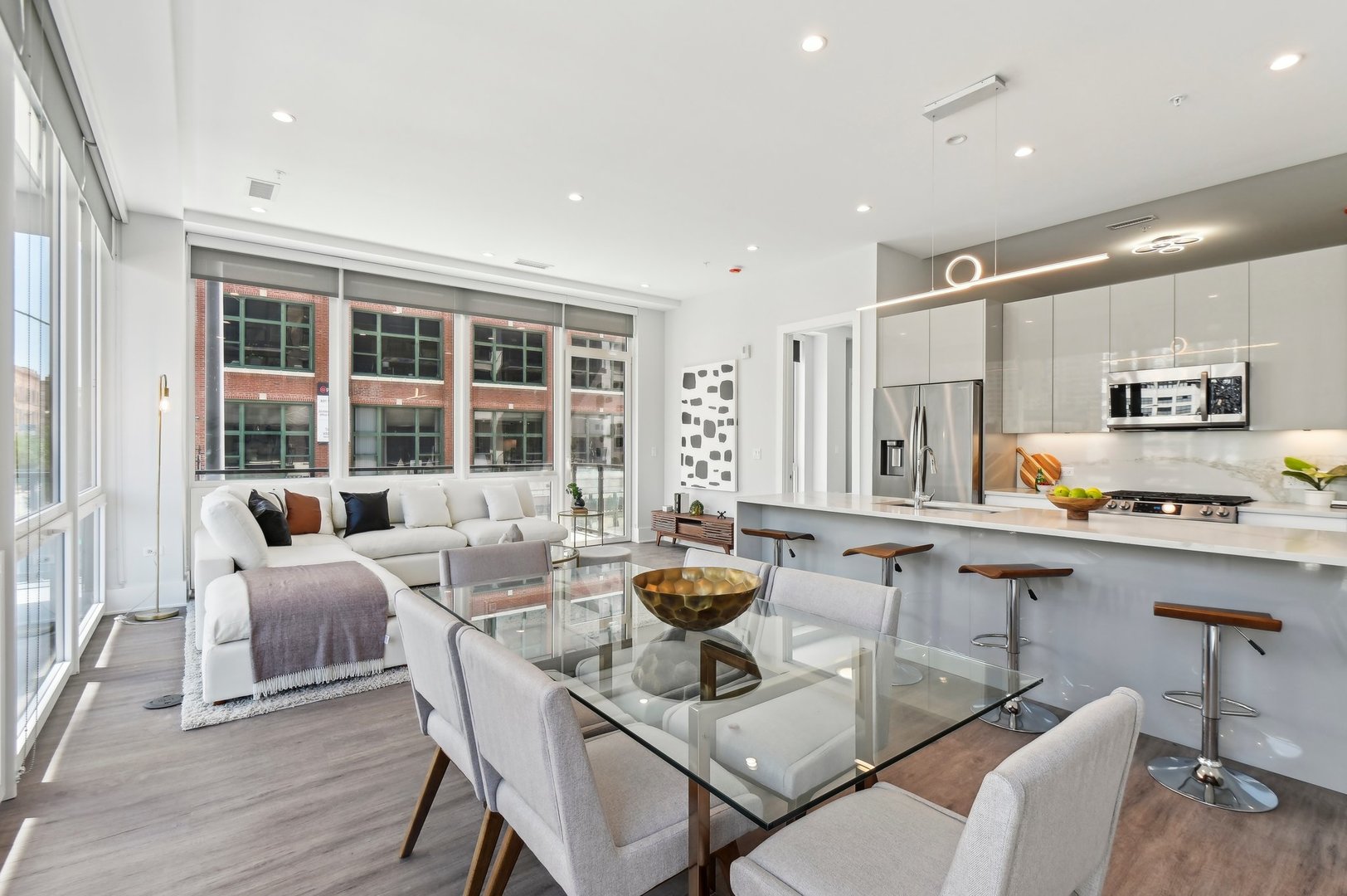 812 West Adams Street, Unit 315 Chicago, IL 60607 - Photo 8 of 34