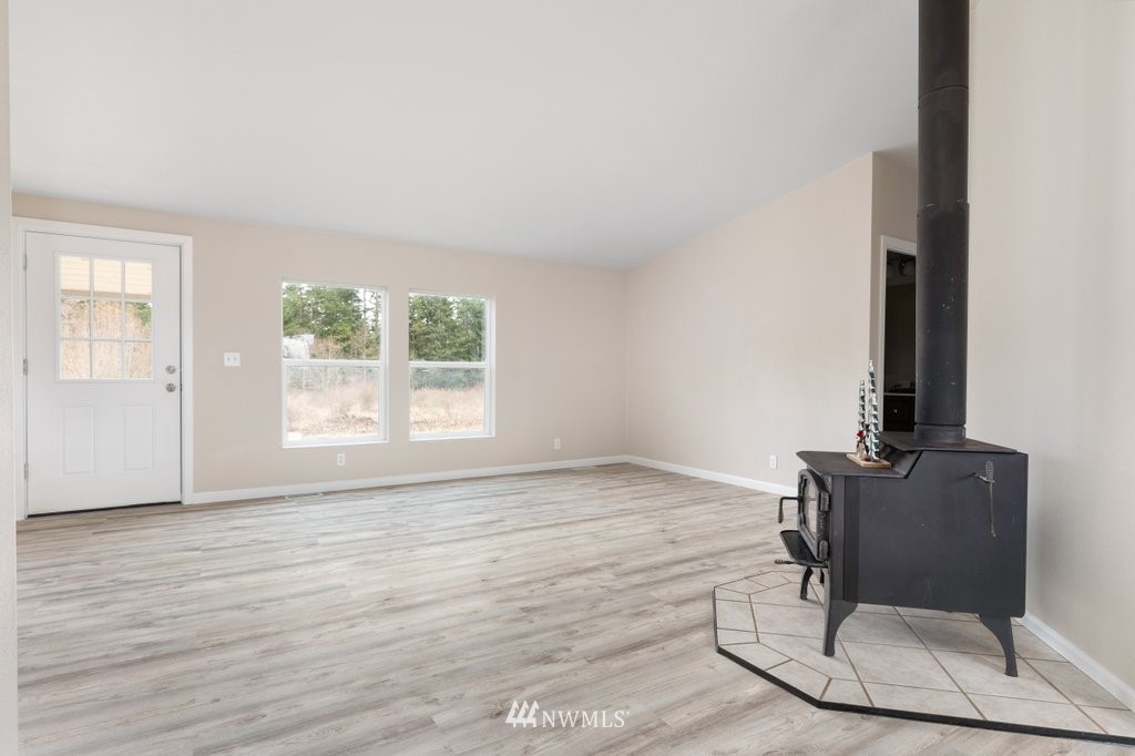 4260 Monkey Hill Road Oak Harbor, WA 98277 - Photo 12 of 28 Gallery Image 12