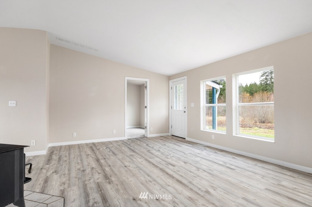 4260 Monkey Hill Road Oak Harbor, WA 98277 - Photo 13 of 28 Gallery Image 13