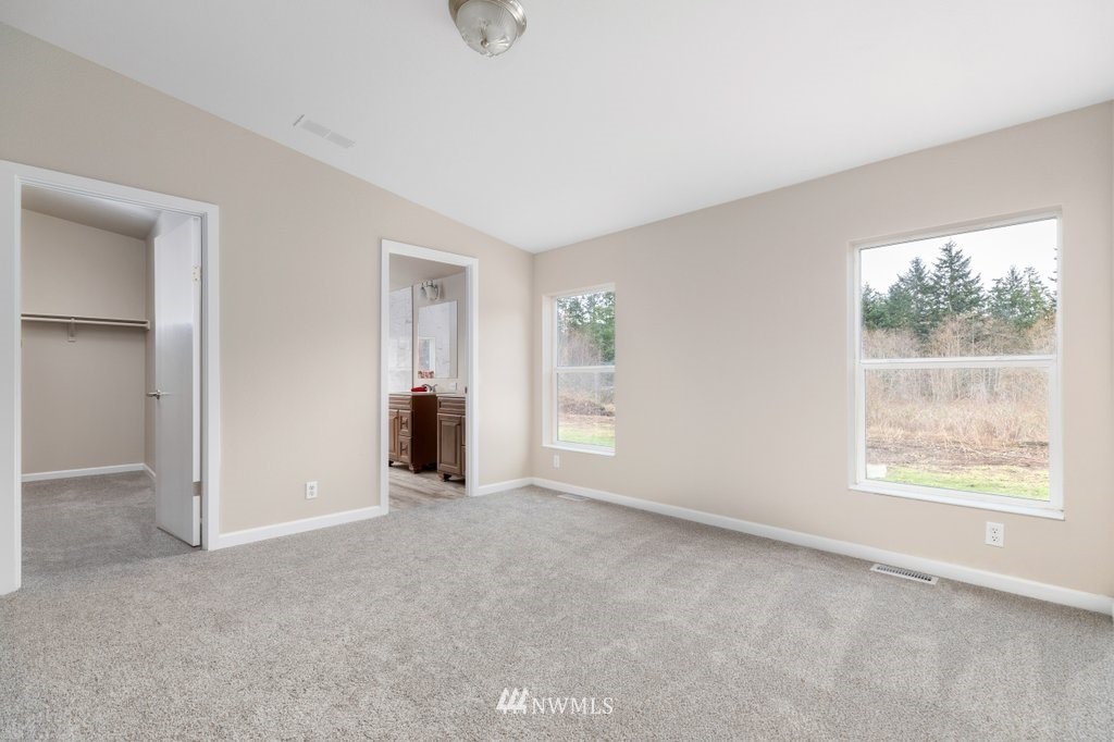 4260 Monkey Hill Road Oak Harbor, WA 98277 - Photo 19 of 28 Gallery Image 19