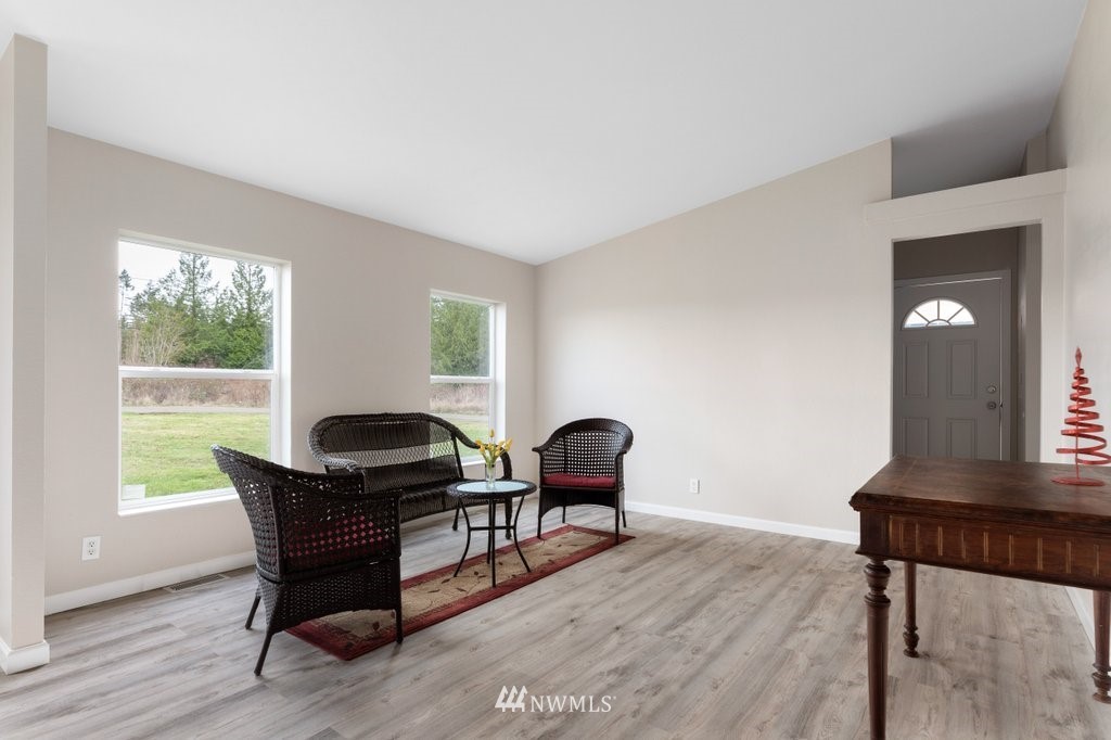 4260 Monkey Hill Road Oak Harbor, WA 98277 - Photo 6 of 28 Gallery Image 6