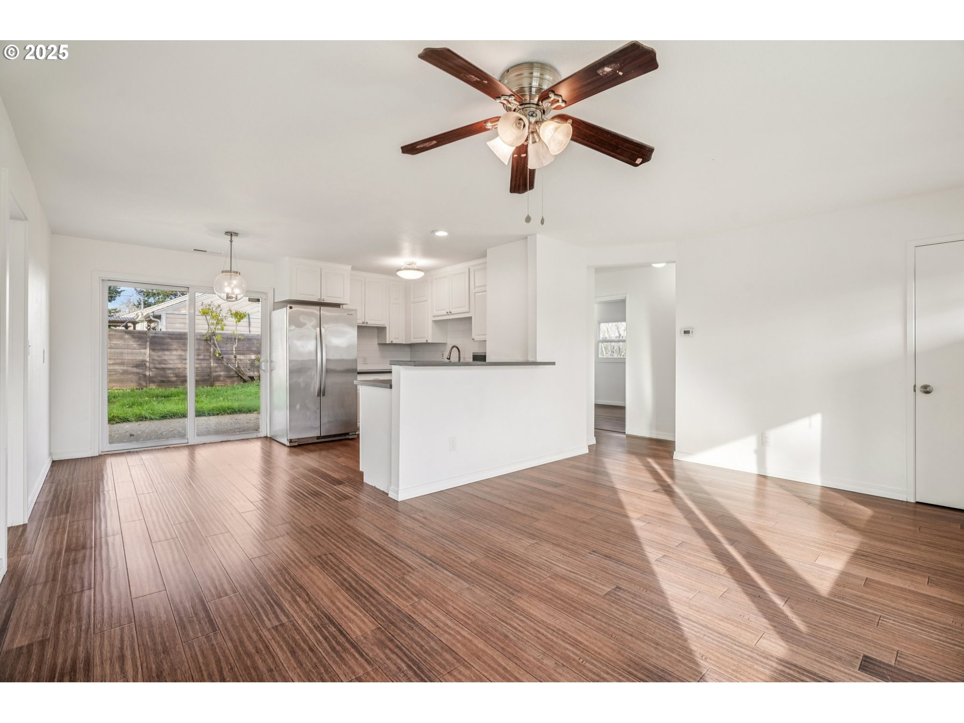 2537 Northeast 111th Avenue Portland, OR 97220 - Photo 11 of 35