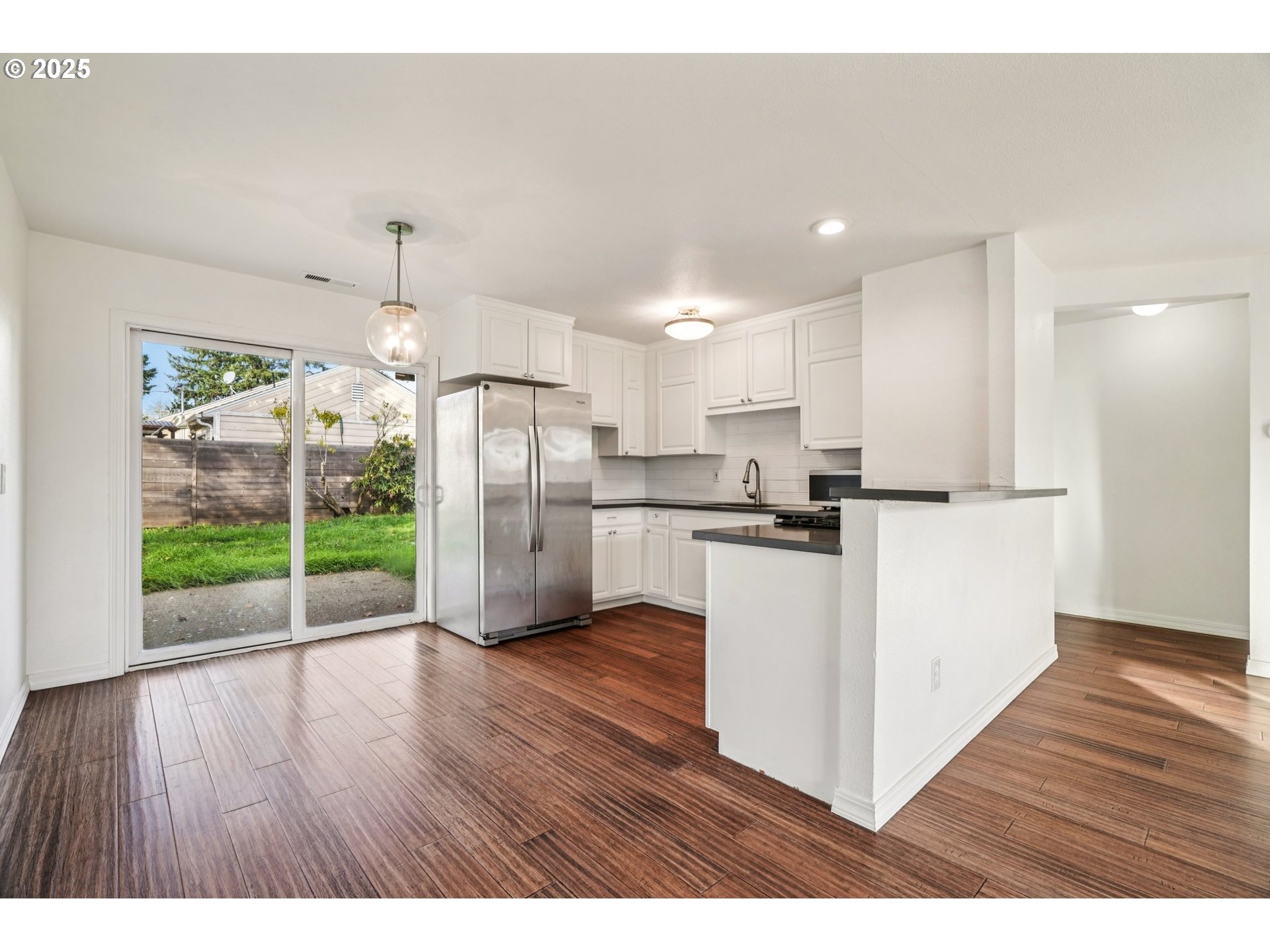 2537 Northeast 111th Avenue Portland, OR 97220 - Photo 13 of 35