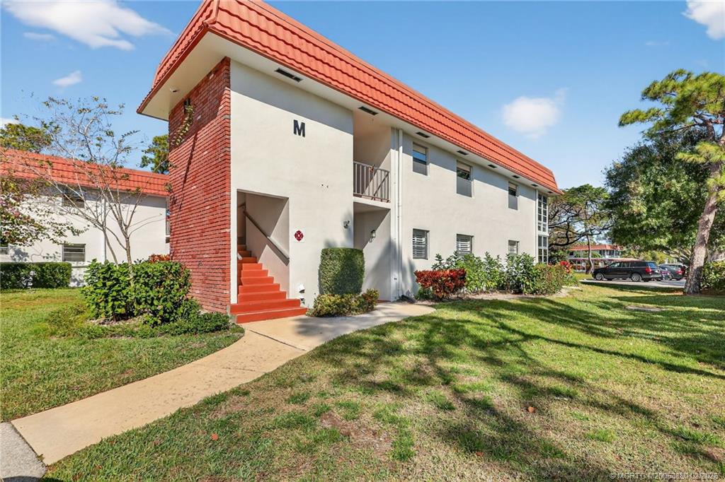 2600 Southeast Ocean Boulevard, Unit M10 Stuart, FL 34996 - Photo 20 of 36 Welcome to Building M!