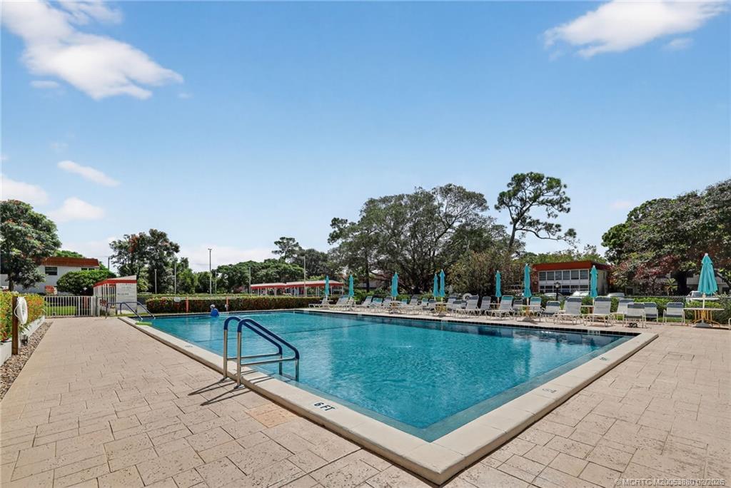 2600 Southeast Ocean Boulevard, Unit M10 Stuart, FL 34996 - Photo 24 of 36 Spacious pool and deck area.