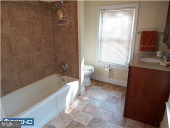 354 Ashbourne Road Cheltenham, PA 19012 - Photo 7 of 8 Bathroom