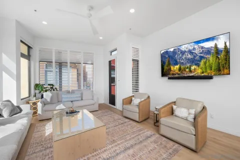 $2,050,000 | 477 South Cleveland Street, Unit 104, Oceanside, CA 92054