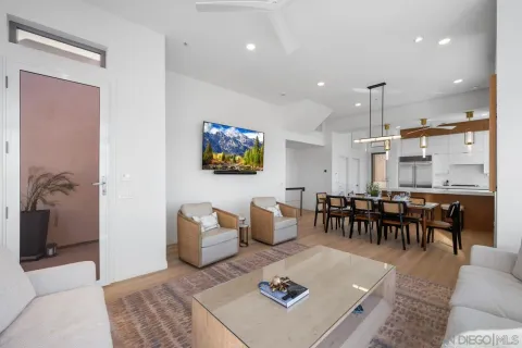 $2,050,000 | 477 South Cleveland Street, Unit 104, Oceanside, CA 92054