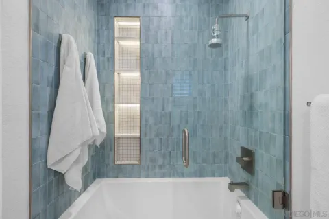 $2,050,000 | 477 South Cleveland Street, Unit 104, Oceanside, CA 92054