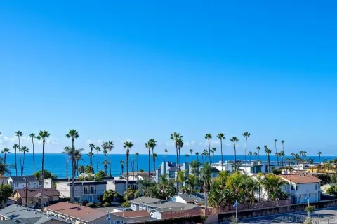 $2,050,000 | 477 South Cleveland Street, Unit 104, Oceanside, CA 92054