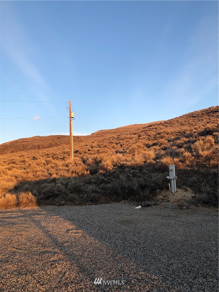 3500 East Spring Canyon Road Grand Coulee, WA 99133 - Photo 15 of 16 Gallery Image 15