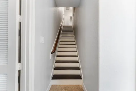 $1,225,000 | 6 Lagato Place, Spring, TX 77382