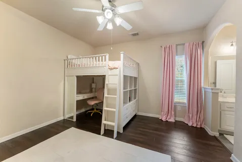 $1,225,000 | 6 Lagato Place, Spring, TX 77382