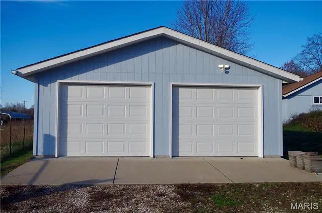 $299,900 | 3662 Lick Creek Road, Leasburg, MO 65535