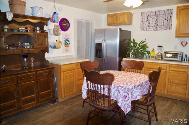 $299,900 | 3662 Lick Creek Road, Leasburg, MO 65535