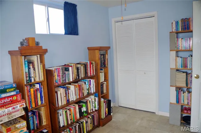 $299,900 | 3662 Lick Creek Road, Leasburg, MO 65535