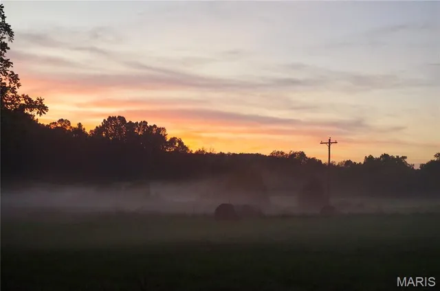 $299,900 | 3662 Lick Creek Road, Leasburg, MO 65535