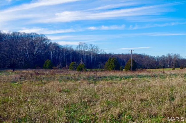 $299,900 | 3662 Lick Creek Road, Leasburg, MO 65535