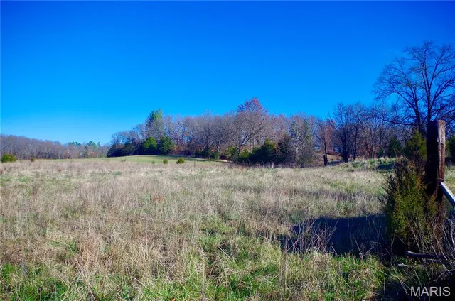 $299,900 | 3662 Lick Creek Road, Leasburg, MO 65535