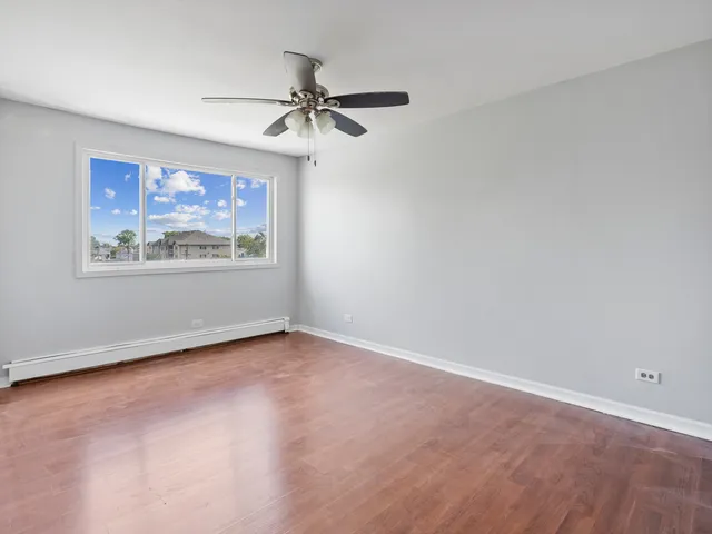 $150,000 | 8059 West 84th Street, Unit 3N, Justice, IL 60458