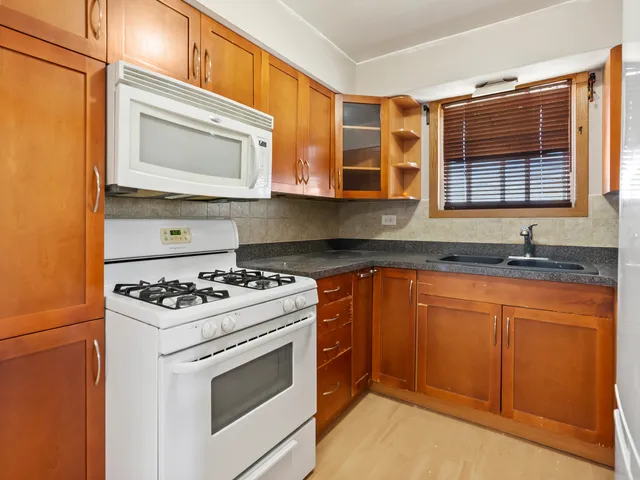 $150,000 | 8059 West 84th Street, Unit 3N, Justice, IL 60458