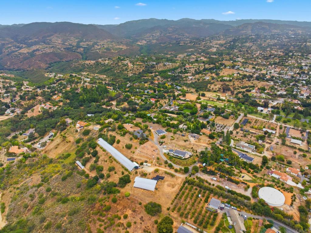 803 Quail Hill Road Fallbrook, CA 92028 - Photo 24 of 36 a view of city and mountain